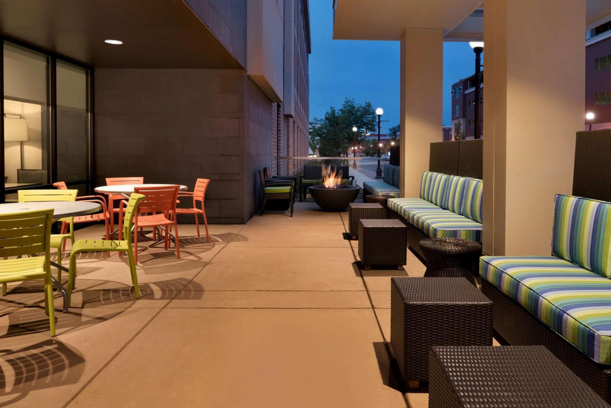 Home2 Suites By Hilton La Crosse Esterno foto